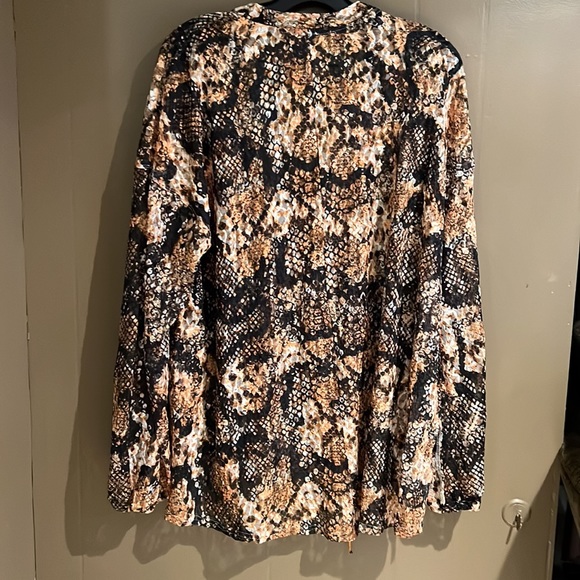 Free People Out for the Night Sheer Tunic Blouse in Snake Combo Sz M - Picture 8 of 11